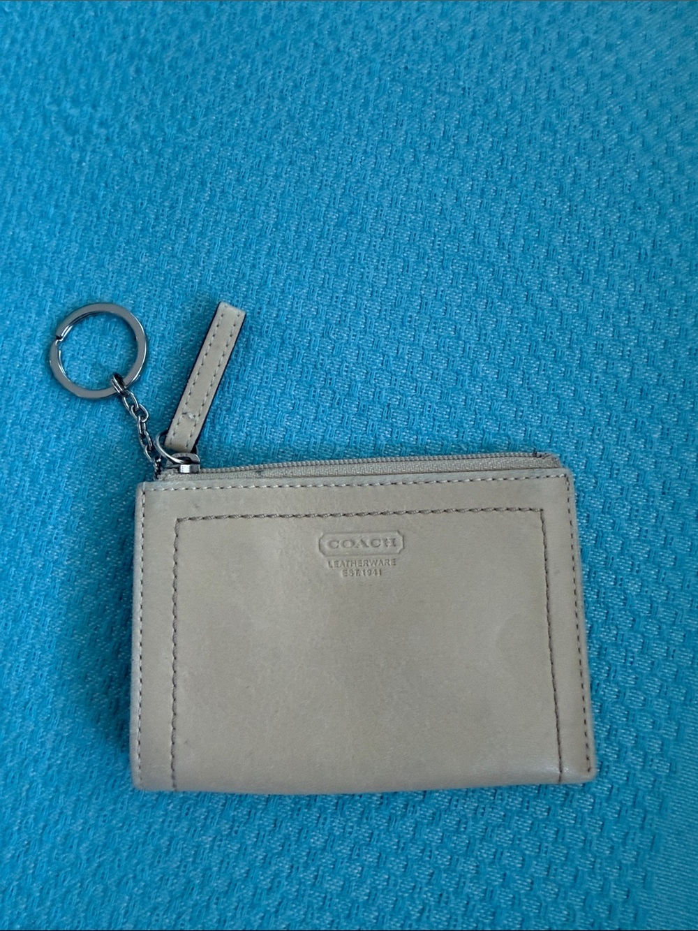 🤎 COACH Vintage Leather Mini Wallet Keychain 🤎